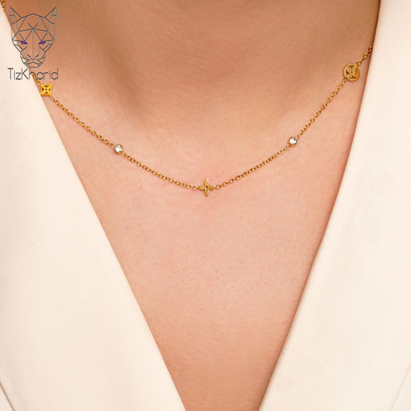 Louis Vuitton gold necklace