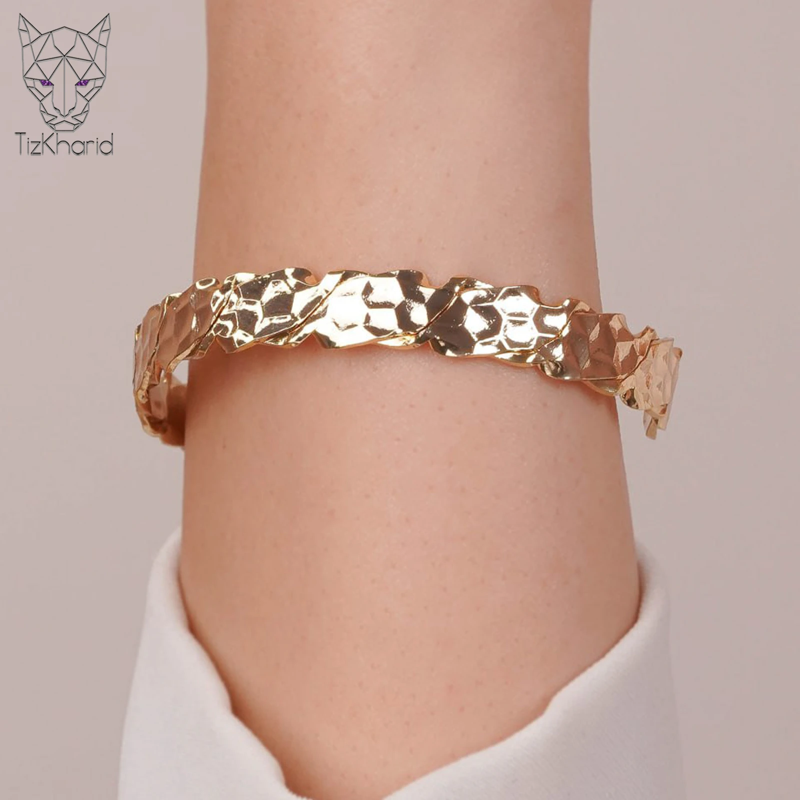 bangle bracelet