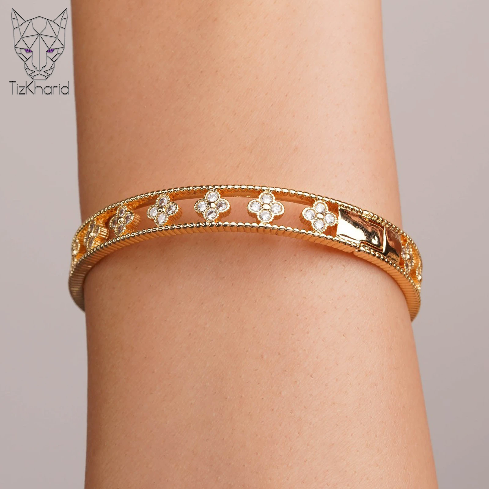 Vancliffe design steel bangle bracelet